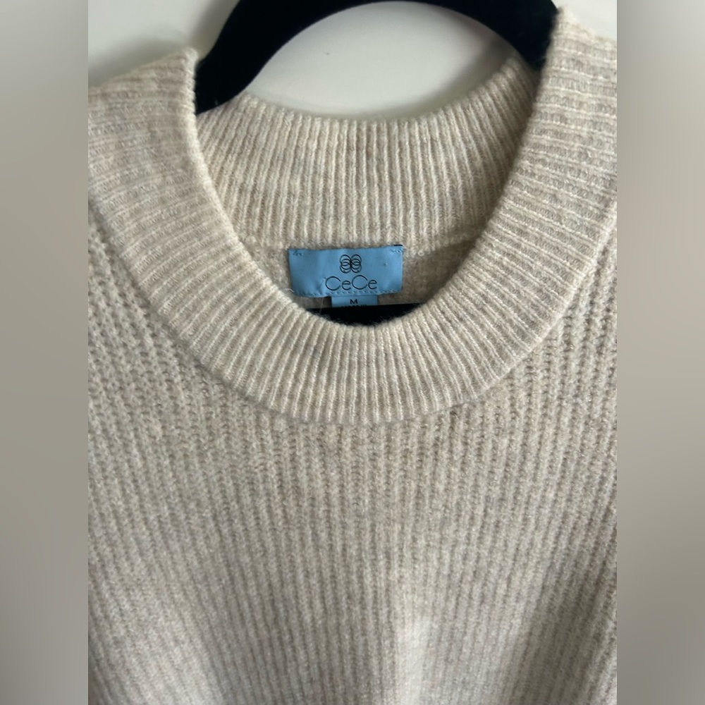 NWT CeCe Cream Sleeveless Sweater Knit Top - Picture 3 of 10